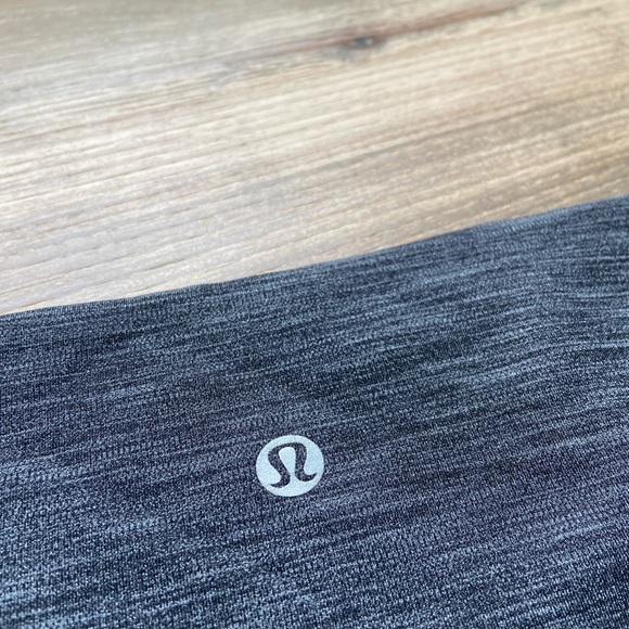 25” Wunder Under Lululemon Gray/Black Heathered - Picture 5 of 5